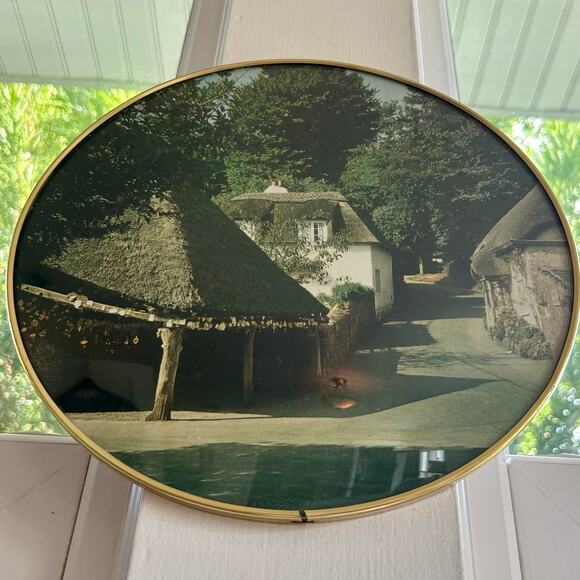 Vintage Round Bubble Glass Wall Art English Cottage Scene 12” Gold Frame - Picture 4 of 11